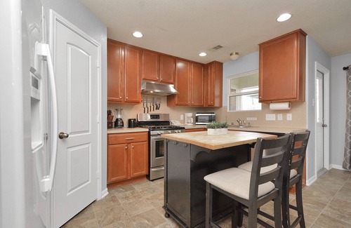 Barker Casa | Neighborly Home near Katy, Energy Corridor