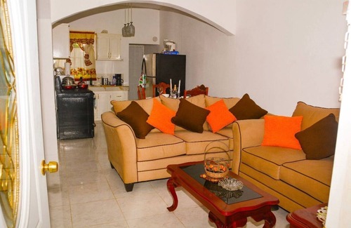 Black River Casa | Neke's Place Apartment #1 at 44 Allen Crescent