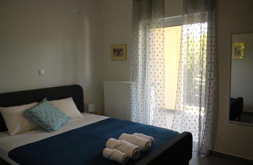 Spata-Artemida Apartamento | Nelli's Home near the airport, sea and port