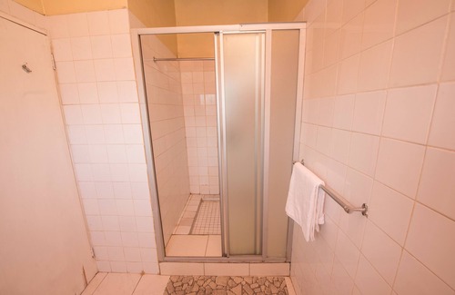 Lilongwe Casa | Nelly's Guesthouse