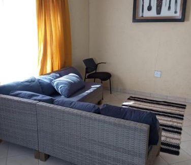 Polokwane Apartamento | NEMARA Self Catering Lodge