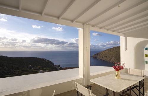 Skala Villa | Nena's Art House, tu balcón sobre el mar Egeo
