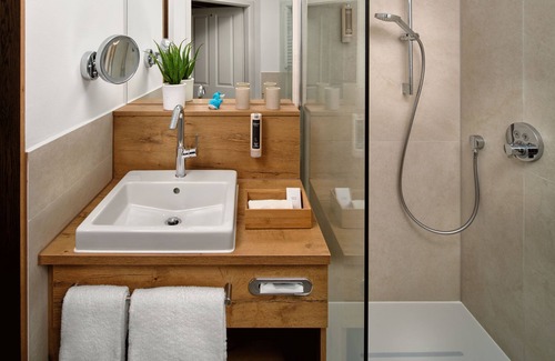 Berkheim Hotel | Neo Hotel Linde Esslingen