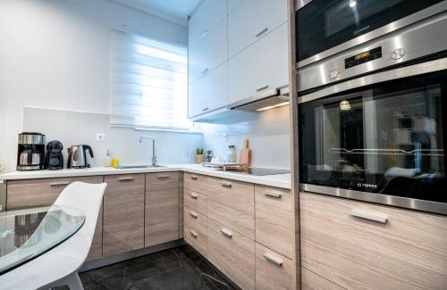 Nea Ionia Apartamento | Neo Irakleio train st. 1 bedrm 4 pers. apartment