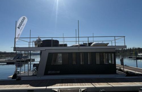 Sesto Calende Alquiler De Eote | NEON Bigigio House Boat