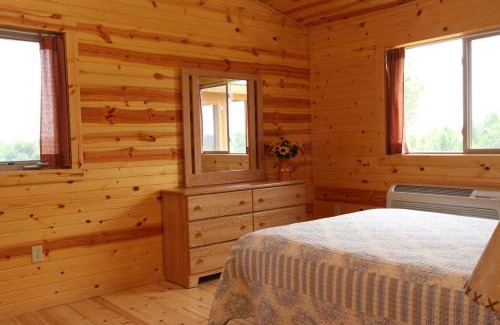 West Salem Otro | Neshonoc Lakeside Camping Resort