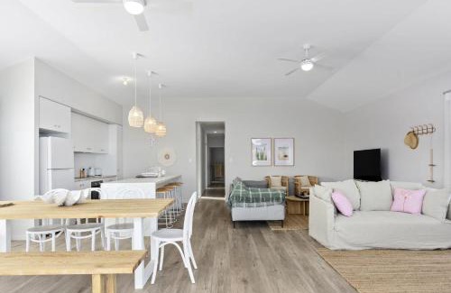 Port Elliot Casa | Nest 6 Battunga Ave Port Elliot - No Linen Included