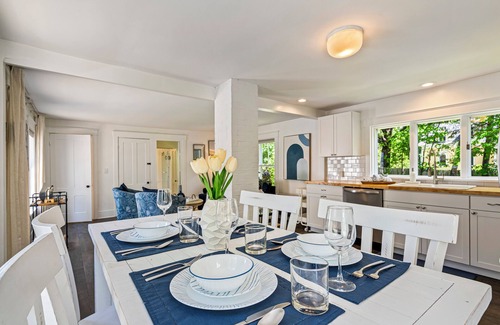Falmouth Foreside Apartamento | Nest at Town Landing - 5 Min Walk to Ocean, 2 King Beds, 15 Mins to Portland