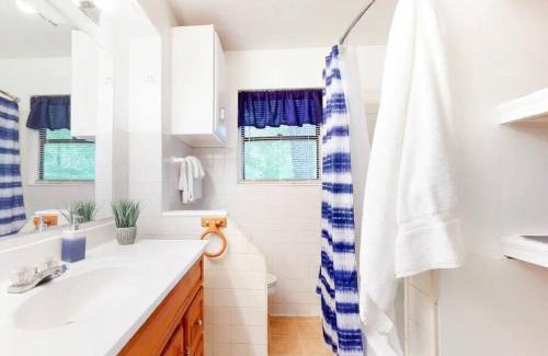 Ocean Pines Casa | Nest in the Pines - Private Home