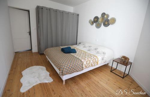 Saintes Casa | Nest - Maison Rénovée, Parking gratuit, Fibre