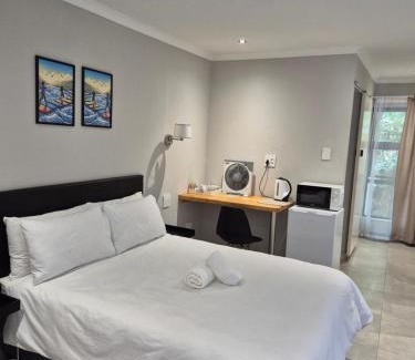 Kokstad Cama Y Desayuno | Nest On Main