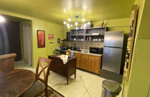Ellijay Cabaña | Nested - Studio B Blue Cactus Cottages Ellijay Ga Close to wineries