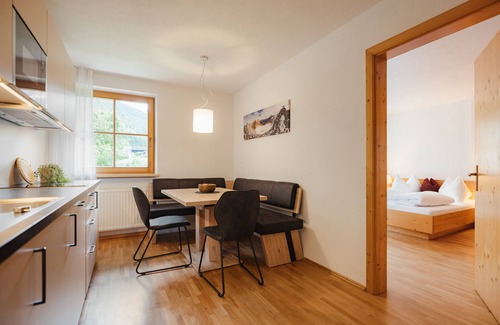 Selva dei Molini Apartamento | Nestled among meadows and forests in the beautiful Ahrn Valley