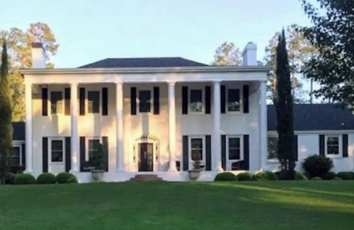 Orangeburg Casa | Nestled between historic Charleston and Columbia.