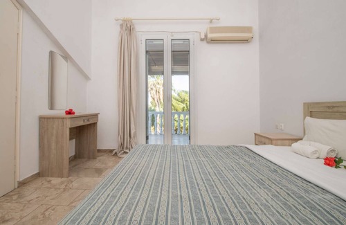 Limni Keri Apartamento | Nestled in Keri, 500m from the Ionian Sea, this complex offers comfort, relaxation, and beauty.