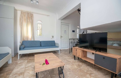 Limni Keri Apartamento | Nestled in Keri, 500m from the Ionian Sea, this complex offers comfort, relaxation, and beauty.