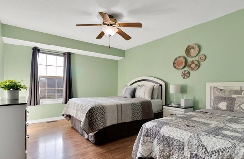Jeffersontown Casa | Nestled in a Cul-de-sac + Netflix