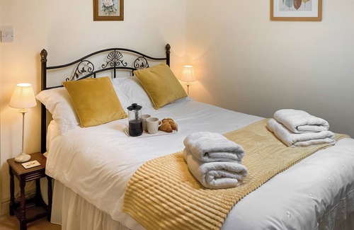 Ripley Cabaña | Nestled in Dacre near Harrogate, this renovated stone barn offers couples a charming retreat with st