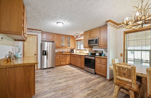 Carbon Hill Casa | Nestled In The Heart Of Nature!
