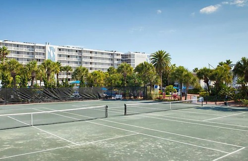 St. Pete Beach Complejo | Beachside Villas ubicadas en el paraíso con playas de arena, río lento, isla privada y aventuras familiares