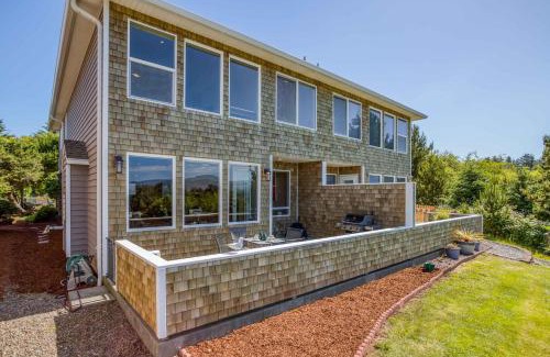 Netarts Casa | Netarts Lookout - Meredith Lodging