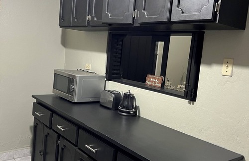 Patrick City Apartamento | Netfa’s Cozy Gem, feel's like you are truly in Jamaica