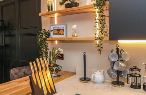 Buxton Cabaña | Netherdale Penthouse