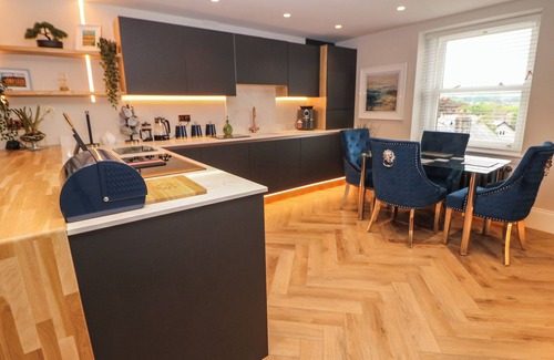 Buxton Cabaña | Netherdale Penthouse