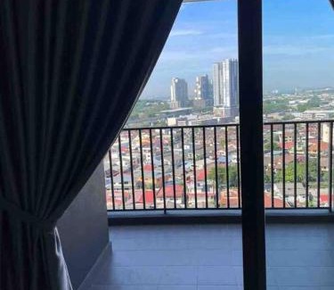 Kampung Bukit Dukong Apartamento | Netizen near MRT Couple Balcony Suite #31