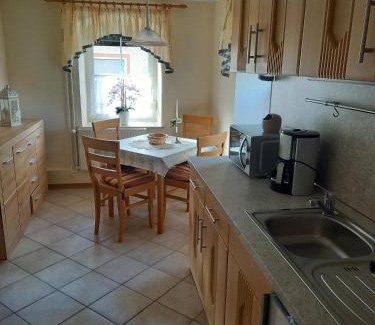 Neschwitz Apartamento | Nette Wohnung In Zescha Mit Garten Und Terrasse