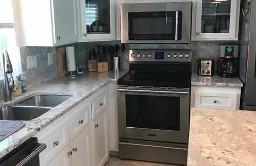 Nettles Island Casa | Nettles Island Beauty By The Beach!