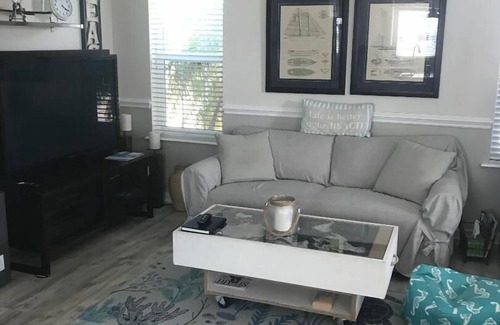 Nettles Island Casa | Nettles Island Beauty By The Beach!