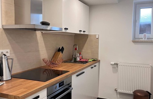 Kaiserslautern Apartamento | Neu eingerichtete Wohnung 3 ZKB 90 qm Kaiserslautern