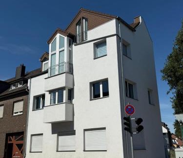 Wuerselen Apartamento | Neu eingerichtete Wohnung Apartment 75qm Boarding House Aachen Wuerselen