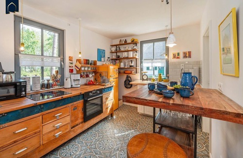 Zirchow Casa | Neu Errichtetes Ferienhaus in Ruhiger Wohngegend mit Parkplatz, Sauna und Wlan