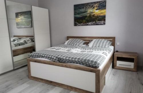 Meinersdorf Apartamento | NEU! Ferienglück Gornsdorf - moderne FeWo-