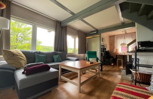 Reimboldshausen Casa | NEU! Ferienhaus Haus LoLa