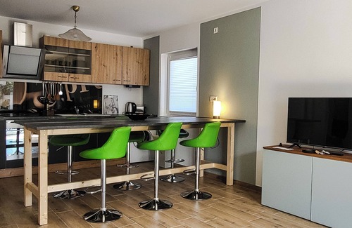 Suedwest Casa | Neu Gebautes Ferienhaus mit Terrasse - Nähe Auwald und Cospudener See