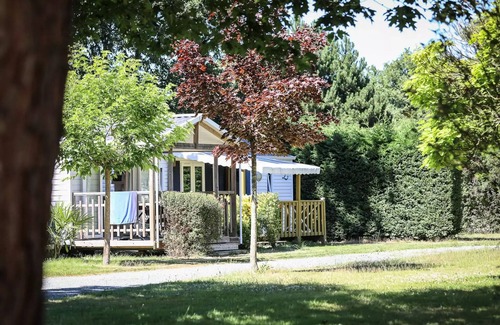 Les Achards Cabina | NEU / Gemütliches Mobil Atypisches m² (1 Schlafzimmer - 2 Personen) (ohne Sanitäranlagen) + Markise + Stühle + Grill 2 Personen