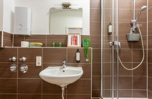 Leverkusen Apartamento | NEU! LEVEL22! Komfort & Stil in Leverkusen