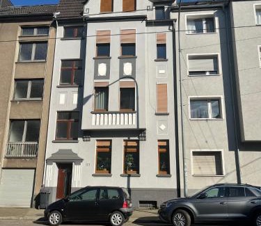 Holsterhausen Apartamento | NEU Life&Work 2-4-Betten mit Stehschreibtisch am Uni-Klinikum