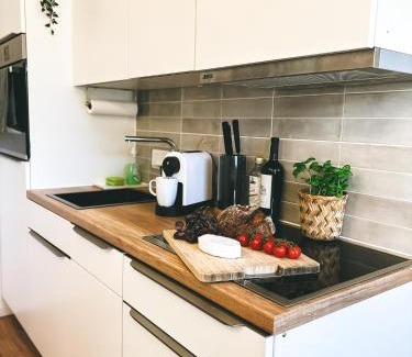 Holsterhausen Apartamento | NEU Life&Work 2-4-Betten mit Stehschreibtisch am Uni-Klinikum