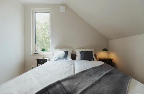 Sagard Casa | NEU "Rügen Resørt Sagard" großzügige, gemütliche Doppelhaushälfte "Bjarne" mit Terrasse