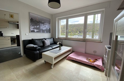 Wellmich Apartamento | Neu Renovierte Moderne Wohnung am Rhein mit Garten u Burgblick