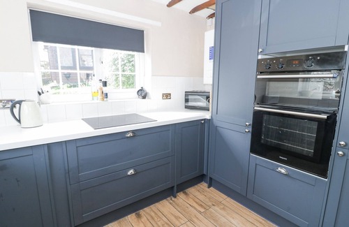 Corwen Cabaña | NEUADD WEN, pet friendly, character holiday cottage in Cerrigydrudion