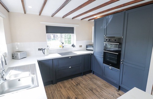 Corwen Cabaña | NEUADD WEN, pet friendly, character holiday cottage in Cerrigydrudion