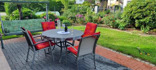 Guteborn Apartamento | Neue Ferienwohnung mit Terrasse