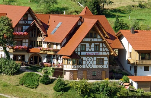 Seebach Apartamento | Neue Leistung