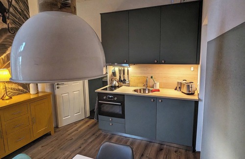 Heppens Apartamento | Neue, Ruhige Designer-ferienwohnung im Zentrum von Wilhelmshaven