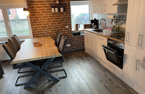 Gatow Casa | Neues Modernes Ferienhaus Deichgraf in der Uckermark ,mit 2 Kompl. Wohnungen